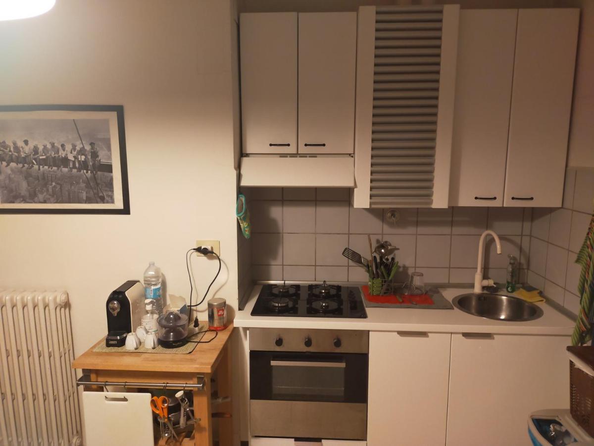 بولونيا B & B Via Borgo Di San Pietro المظهر الخارجي الصورة