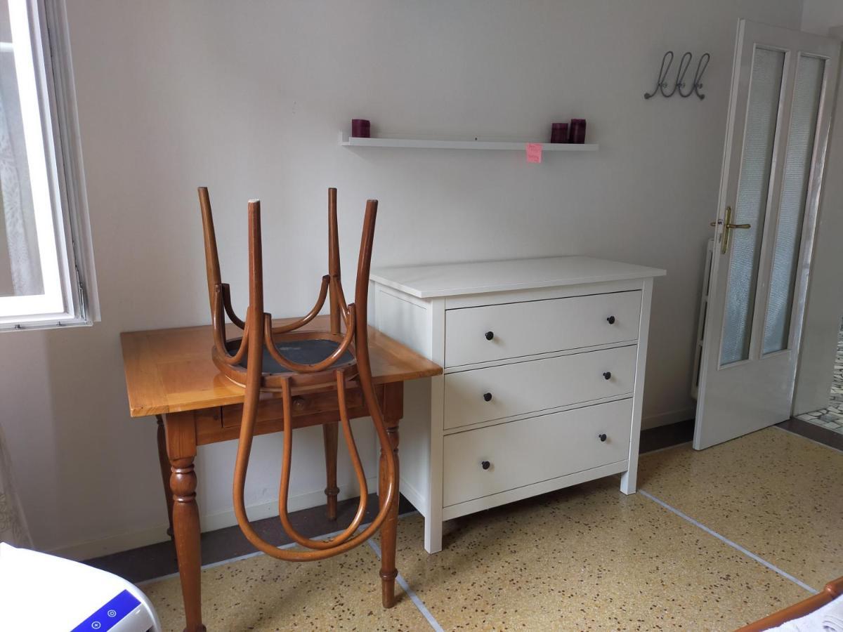 بولونيا B & B Via Borgo Di San Pietro المظهر الخارجي الصورة